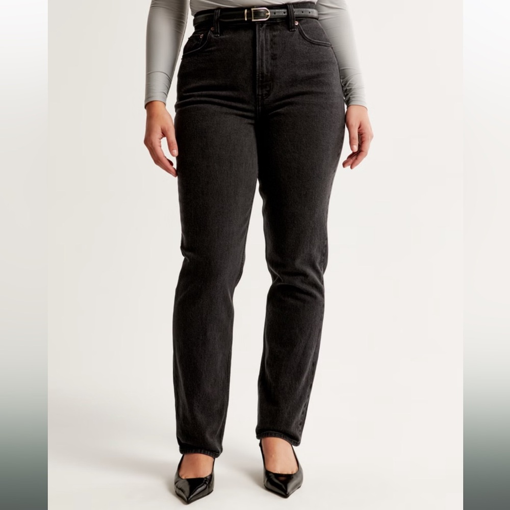 Abercrombie 90s straight ultra high rise black jean